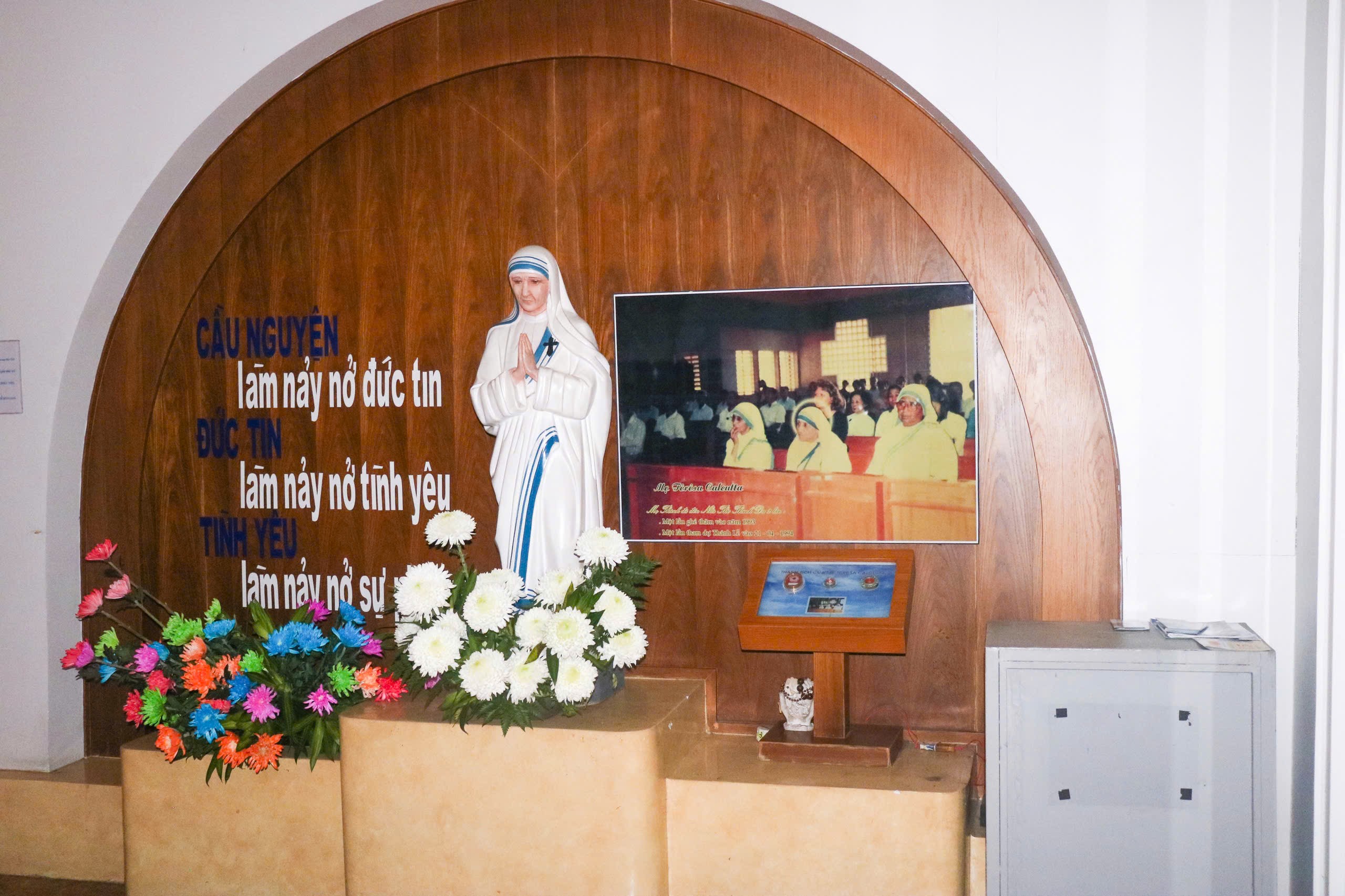 Thánh tích Mẹ Têrêsa Calcutta tại giáo xứ Thanh Đa